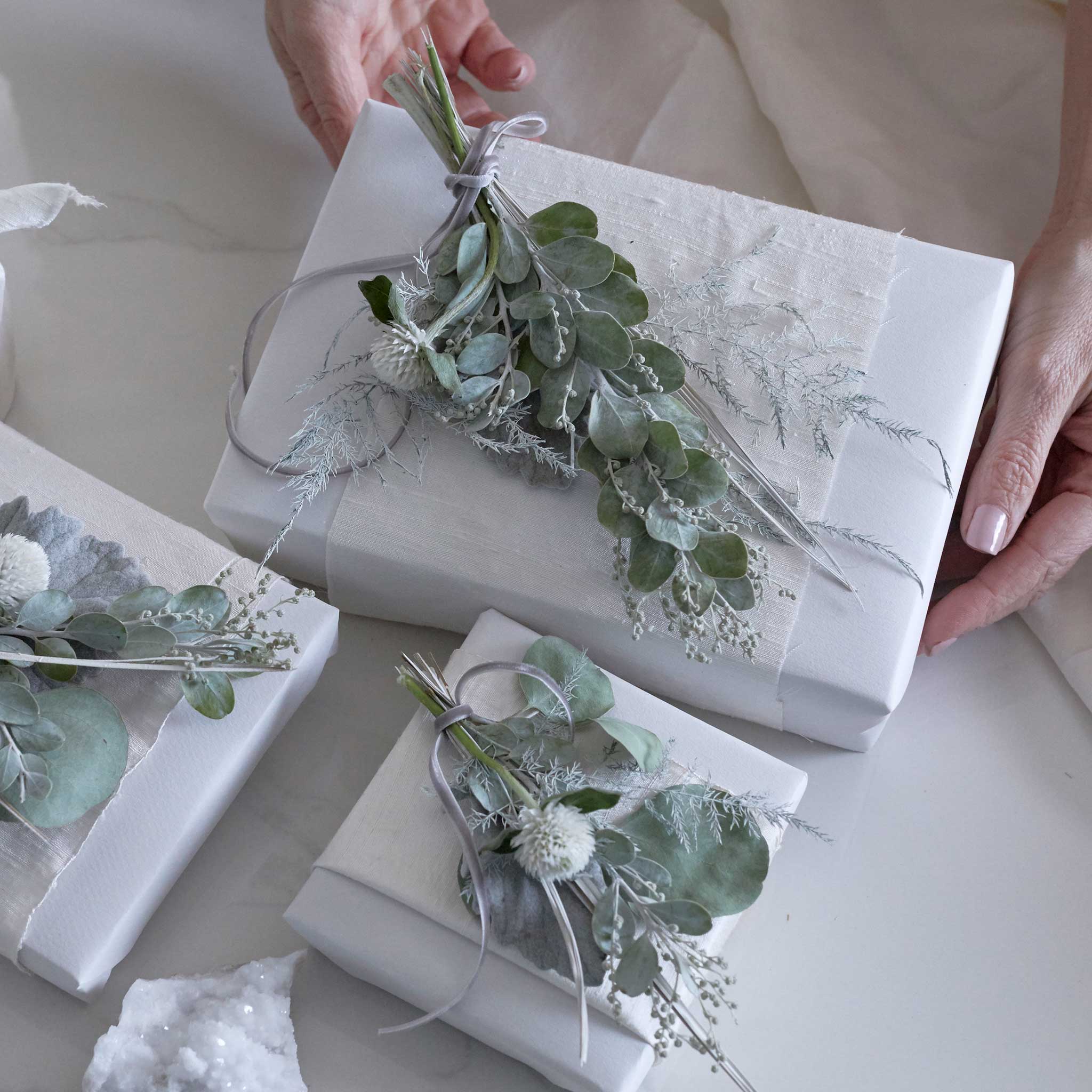 DIY Gift Wrap | A Subdued & Stunning Palette
