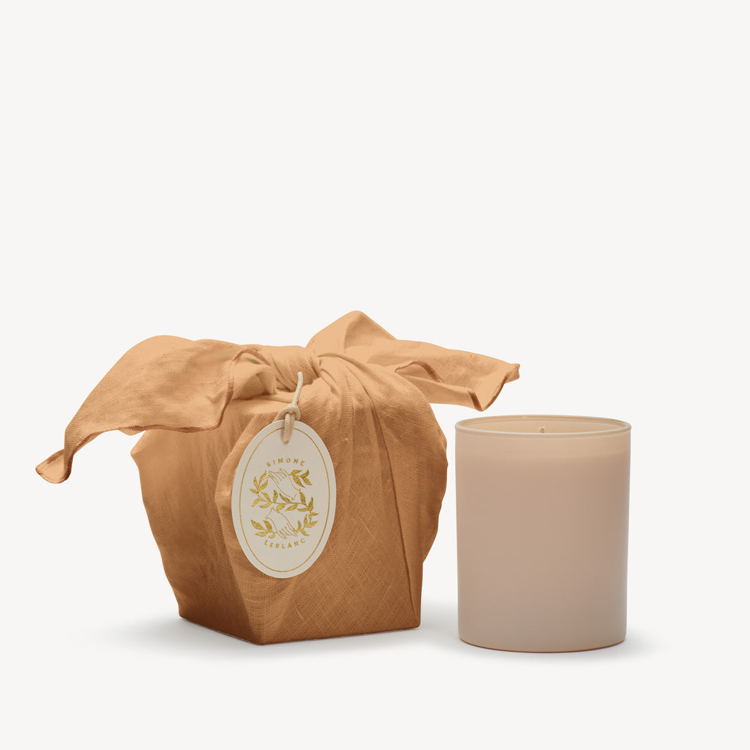 Pastoral Candle with Cotton Wrap Honey